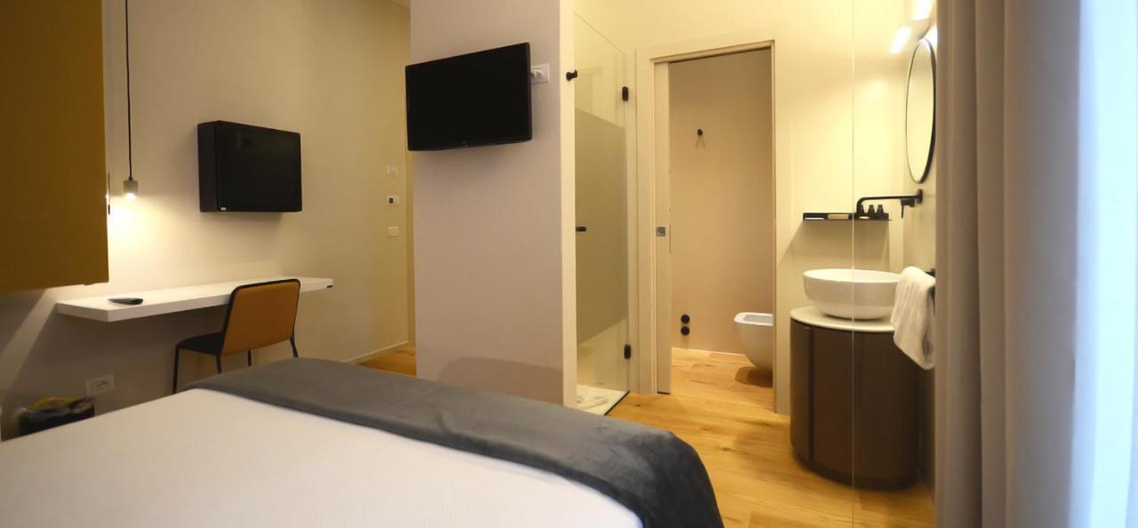 Albergo Centrale 라메지아 테르메 외부 사진